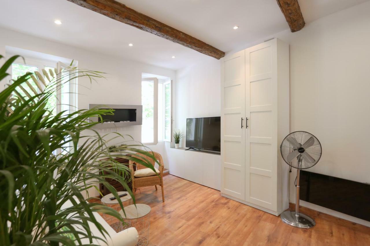 GregBnb-com - T2 Cosy et design - PARKING INCLUS - WiFi - 15min Gare Toulon Exterior foto