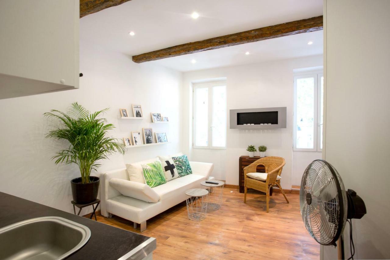 GregBnb-com - T2 Cosy et design - PARKING INCLUS - WiFi - 15min Gare Toulon Exterior foto