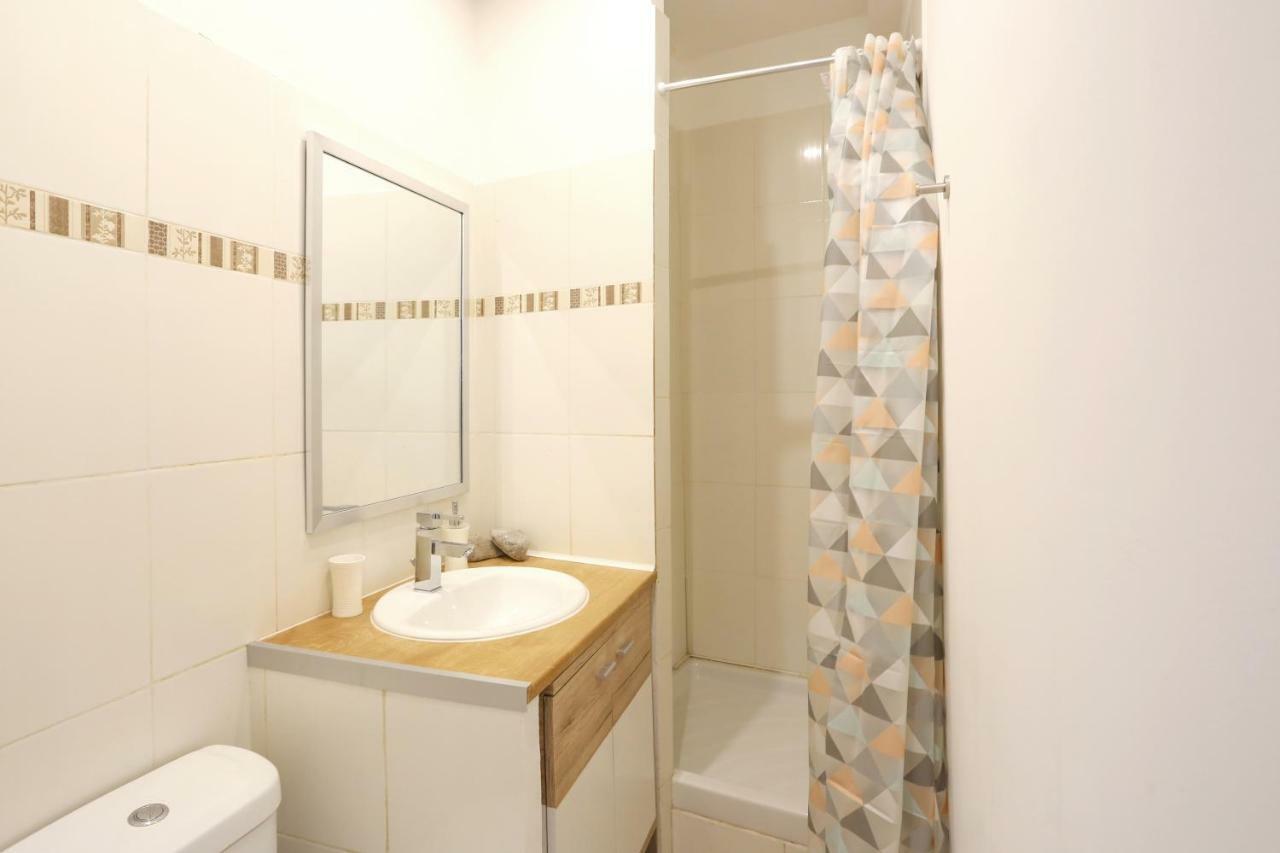 GregBnb-com - T2 Cosy et design - PARKING INCLUS - WiFi - 15min Gare Toulon Exterior foto
